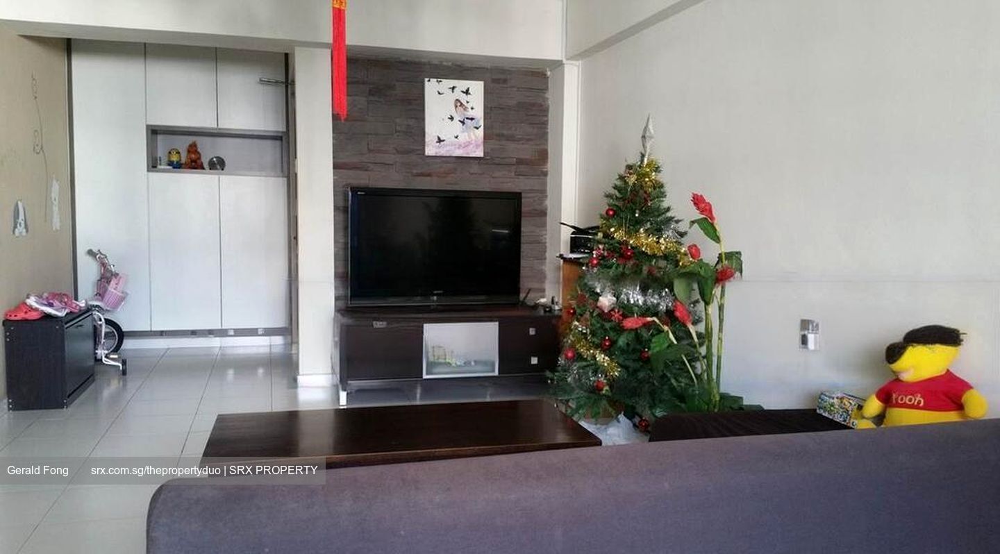 Blk 601 Jurong West Street 62 (Jurong West), HDB Executive #424230851